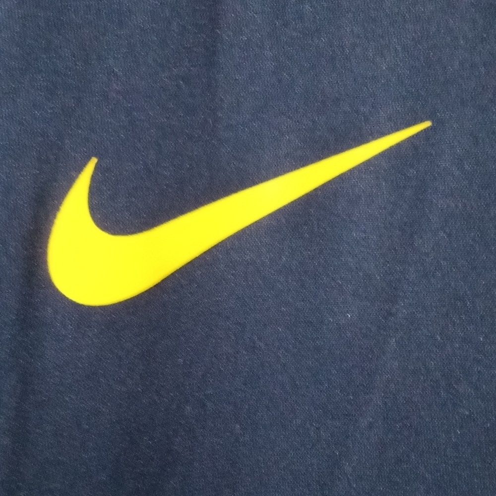 Nike Men's Navy Pullover with Yellow Michigan 'M' - Picture 3 of 7
